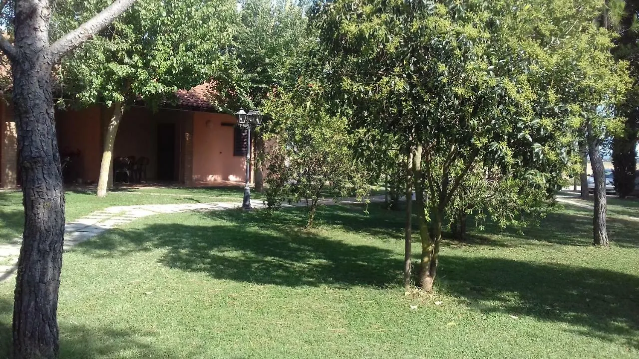 Le Tamerici Guest House Principina Terra Country house