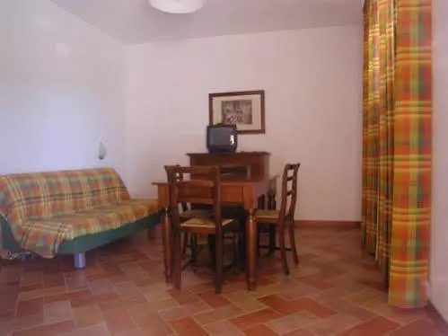 Le Tamerici Guest House Principina Terra